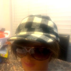 Disney Parks Mickey Mouse Women's Black & White Rhinestones Plaid Hat Size Adult